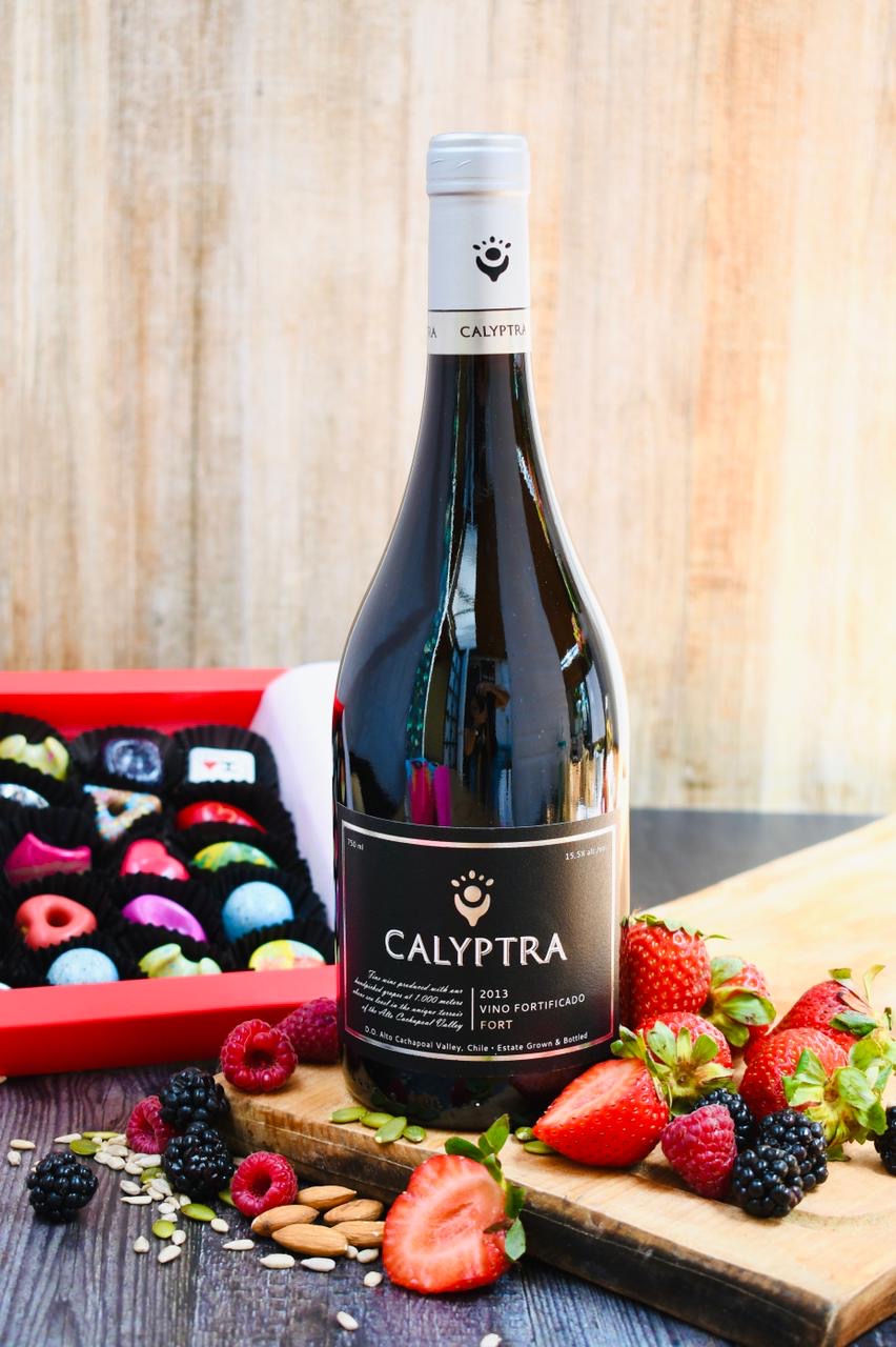 CALYPTRA Fort 2017 - Cabernet Sauvignon; Syrah y Merlot - Caja de 6 unidades